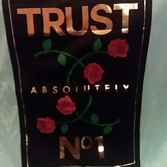 XXL T-Shirt - Picture 2 of 4